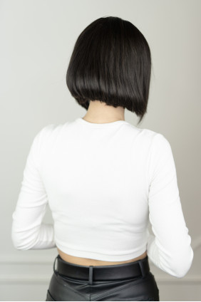 Doprodej paruka z pravých vlasů - polopoutkovaná - mikádo - 25-30 cm, tmavě hnědá 2